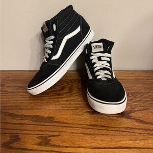black and white Vans Sk8-Hi Ward Hi Shoes 11.5